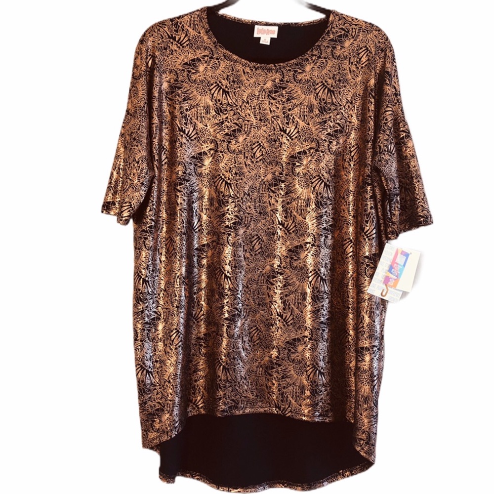 NWT Lularoe blouse .